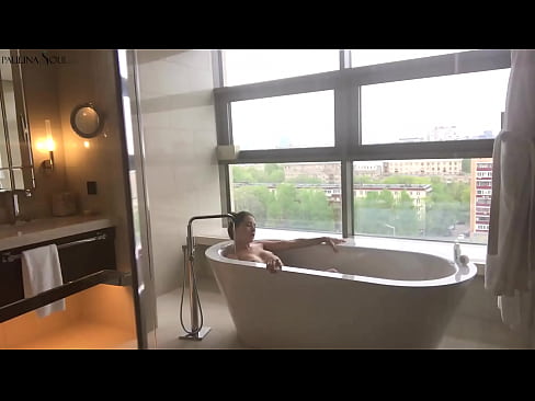 ❤️ Асар бяцхан хүүгийн хүсэл тэмүүлэлтэйгээр jerking унтраах түүний Pussy нь угаалгын өрөөнд ❤ Шударга гэдсээр видео манайд ☑